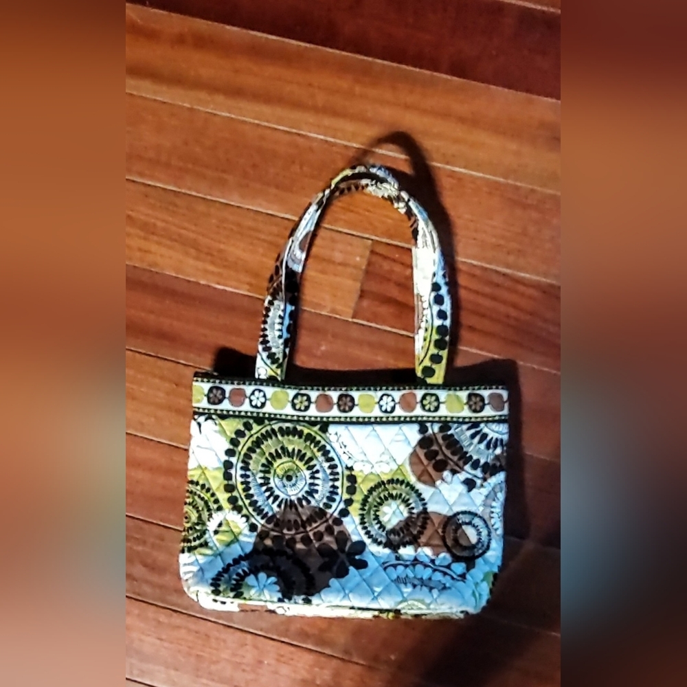 Vera Bradley Elegant Patterned Tote Bag